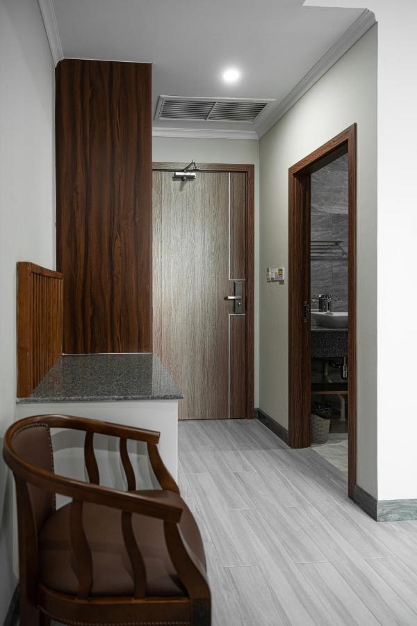 The Onra Hotel Phnom Penh Esterno foto